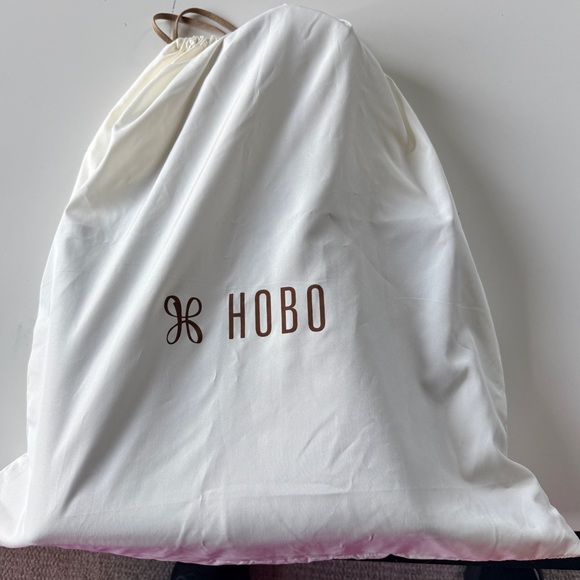 HOBO Vida Tote in Micro Pebbled Leather Morning Dove Grey Orona Blue Interior - Picture 3 of 10